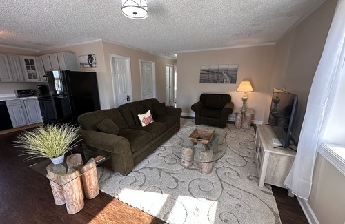 Coinjock Casa | Carrick Bend -Balcony View of ICW- Dog Friendly!