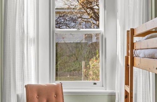 Portarlington Casa | Carrick Cottage on the waterfront