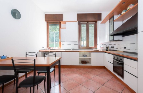 Como Apartamento | CARSO FAMILY APARTMENT WITH PARKING