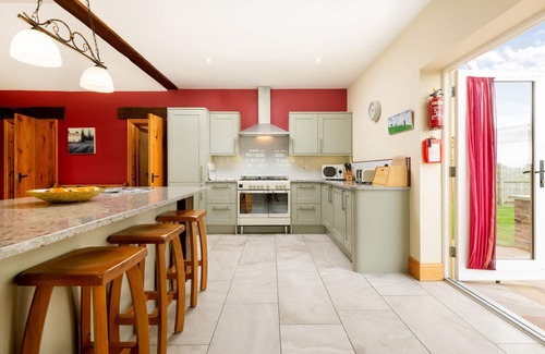 Beverley Cabaña | Cart House 4 bedrooms - sleeps 9 guests in 4 bedrooms