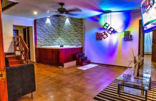 Chino Casa | Cartagena Classics - Omega House
