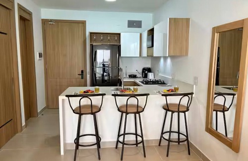 Zona Norte Apartamento | Cartagena - Baia Kristal | Perfect Lagoon View Getaway