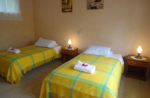 Puerto Villamil Cabina | Cartago Bay