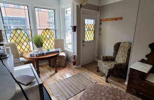 Queens Apartamento | Carter's Beach Suite. Cozy 2some, kitchen, priv. entrance, center Liverpool.