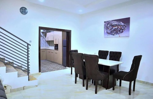 Ofin Apartamento | Carter's Luxury Apartment