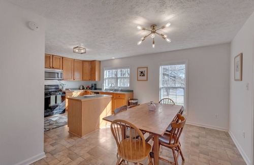 Crozet Casa | Carter Street | Walkable Crozet | Pet-Friendly
