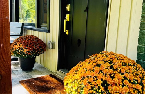 Franklin Casa | Carters Creek Cottage just minutes away from Franklin, Leipers Fork, South Hall.