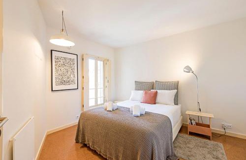 Lapa Apartamento | Casa 128 by LovelyStay