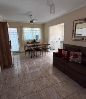 Botucatu Casa | Casa 2 dorm em Botucatu próx unesp
