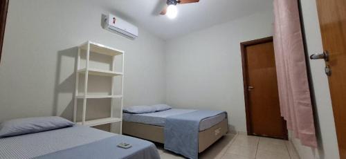 Uniao Casa | CASA - 3 quartos com ar - 2 banheiros - garagem para 2 carros