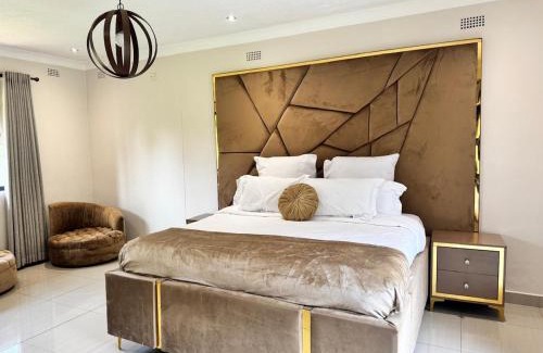 Harare Apartamento | Casa 4 Bedroom house with Solar and Borehole water