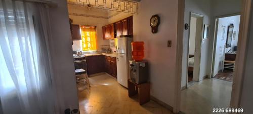 Canuelas Apartamento | Casa 5 personas. Calle principal Cañuelas