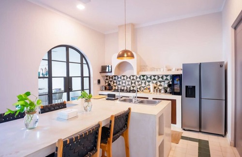 Centro Casa | Casa 54 Montejo - Downtown & Culture by LAHOS