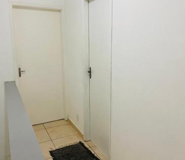 Campanario Casa | Casa 60m, com 3 Quartos e Ar-condicionado climatizados, perto do Zoológico e Jardim Botânico e Expo SP