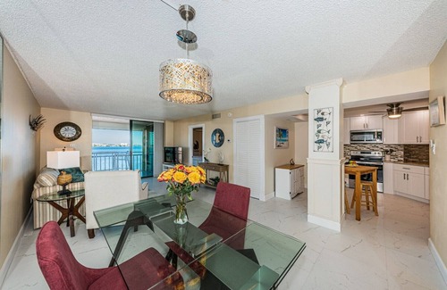 Casa del Mar Condominio | Casa A 'Tropical State of Mind'