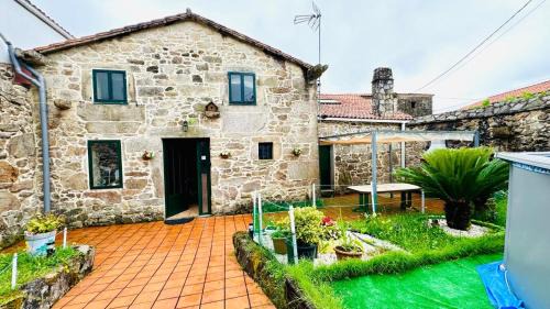 Padron Casa | Casa a Voada - Rural con Piscina Privada, Barbacoa y Juegos