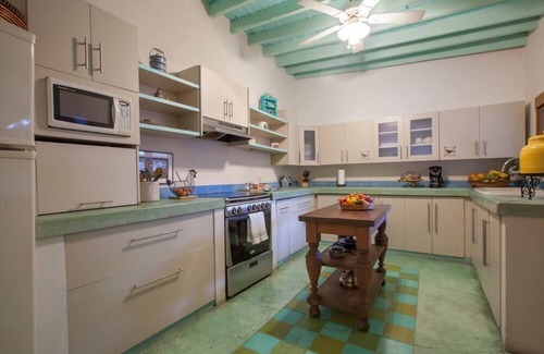 La Paz Casa | Casa Abuelita: en el pueblo