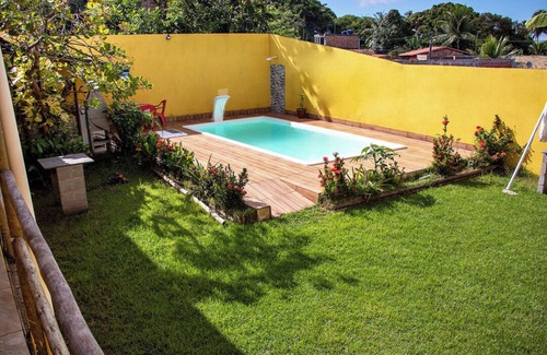 Castelo da Torre Casa | Casa aconchegante com piscina em Camaçari/BA