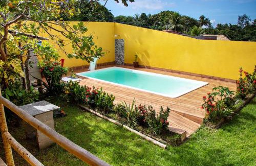 Castelo da Torre Casa | Casa aconchegante com piscina em Camacari BA