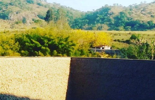 Caldas Casa | Casa Aconchegante com Vista Para a Serra