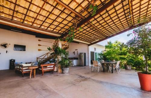 Itacimirim Casa | Casa aconchegante com Wi-Fi e piscina prox a praia