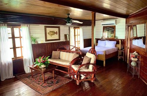 Carenero Island Hotel | Casa Acuario Boutique Hotel