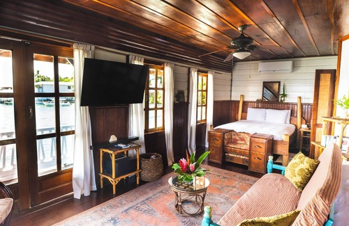 Carenero Island Casa | Casa Acuario