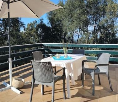 Santa Cristina de Aro Casa | Casa adossada de camp prop de la Costa Brava