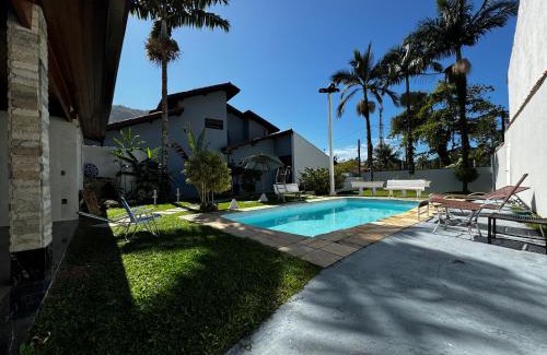 Lazaro Casa | Casa Agradável com piscina