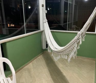 Piratininga Casa | Casa agradável em frente a praia com jacuzzi/spa