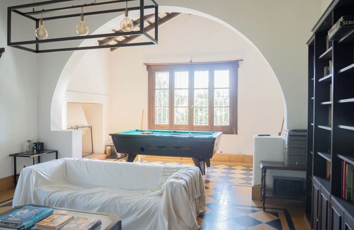 La Cumbre Casa | Casa al pie de la montaña con cama king, pileta y mesa de pool