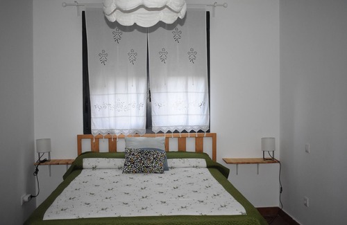Poyales del Hoyo Chalet De Esquí | Casa al Sur de Gredos. Disfruta de una Espacio Acogedor y de un Entorno Único