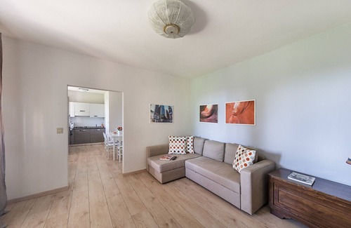 Lonato del Garda Apartamento | Casa Alba con Giardino e Patio by Wonderful Italy