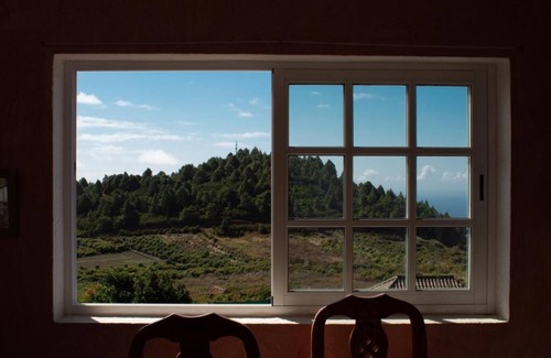 Puntallana Cabaña | CASA ALBA, casa rústica en la colina con piscina-spa climatizada y vistas al mar