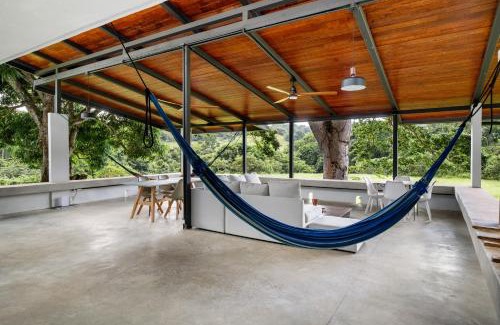 Ciales Casa | Casa Algarrobo relaxing farm stay in Puerto Rico