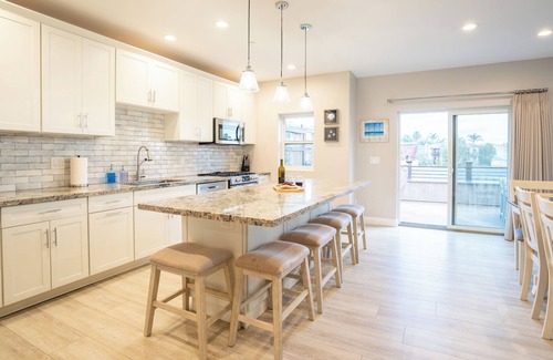 Avila Beach Casa | Casa Alina: a modern 7 bedroom wine to waves