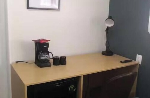 Zona Minerva Casa | Casa Almera - Colonia Americana - 8 BR 8.5 bath AC