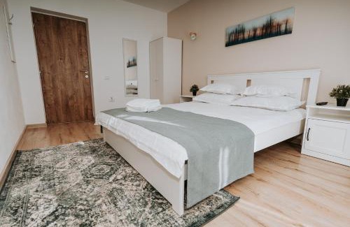 Polovragi Casa | CASA ALMI