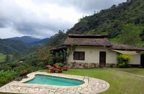 Lumiar Casa | Casa Alpina com vista panoramica de Lumiar