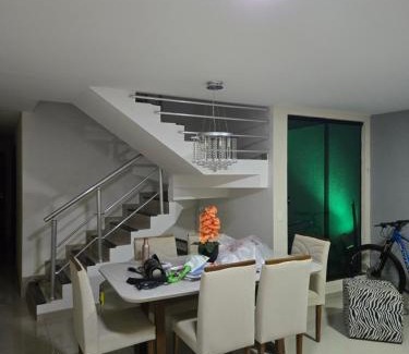 Rio das Ostras Casa | Casa alto padrão a 1 minuto da Praia