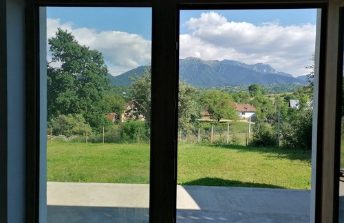 Bran Villa | Casa Aluna Duo: Your Gateway to Tranquility near Dracula's Castle in Bran!