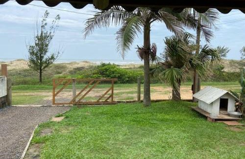 Arroio do Sal Casa | Casa Amarela a Beira Mar entre Arroio do Sal e Torres