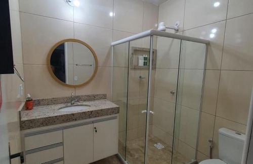 Cabo Frio Casa | Casa Amarela - Linda casa familiar com piscina na Reserva do Peró em Cabo Frio