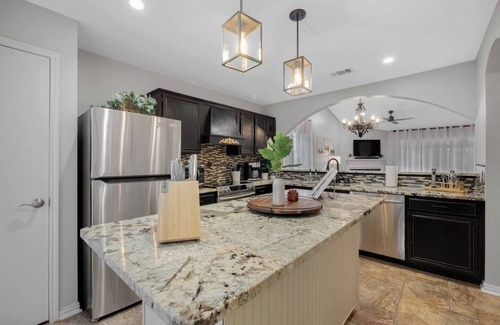 Fort Worth Casa | Casa Amigos / Rustica & Moderna Casa en Fort Worth