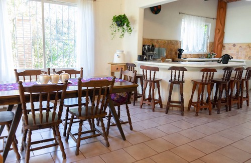 North End Casa | Casa Amma with garden and pool, ideal for families and friends.