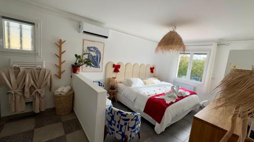 Montfort-sur-Argens Apartamento | CASA AMOR & SPA, appartement suite jacuzzi & piscine chauffée