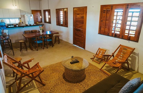 Luis Correia Casa | Casa ampla c redes de descanso, Praia de Macapá/PI