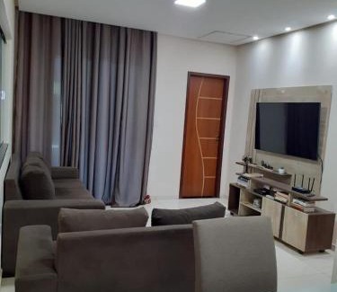 Mangabeira Casa | Casa ampla e excelente mobiliada para 4 pessoas