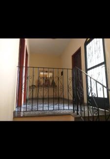 Aparecida Casa | Casa ampla no centro de Aparecida com piscina e garagem