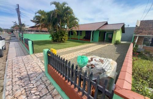 Praia da Armacao do Itapocoroi Casa | Casa Ampla Proxima ao Beto Carrero World